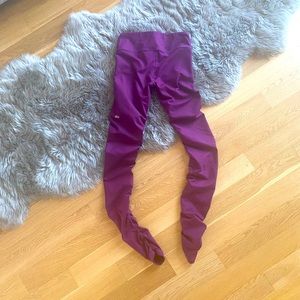 Alo Idol Womens Purple Ruched Yoga
Leggings